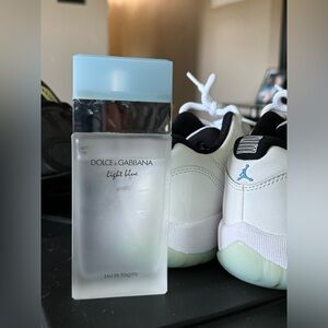 Dolce & Gabanna light blue perfume. Barley used